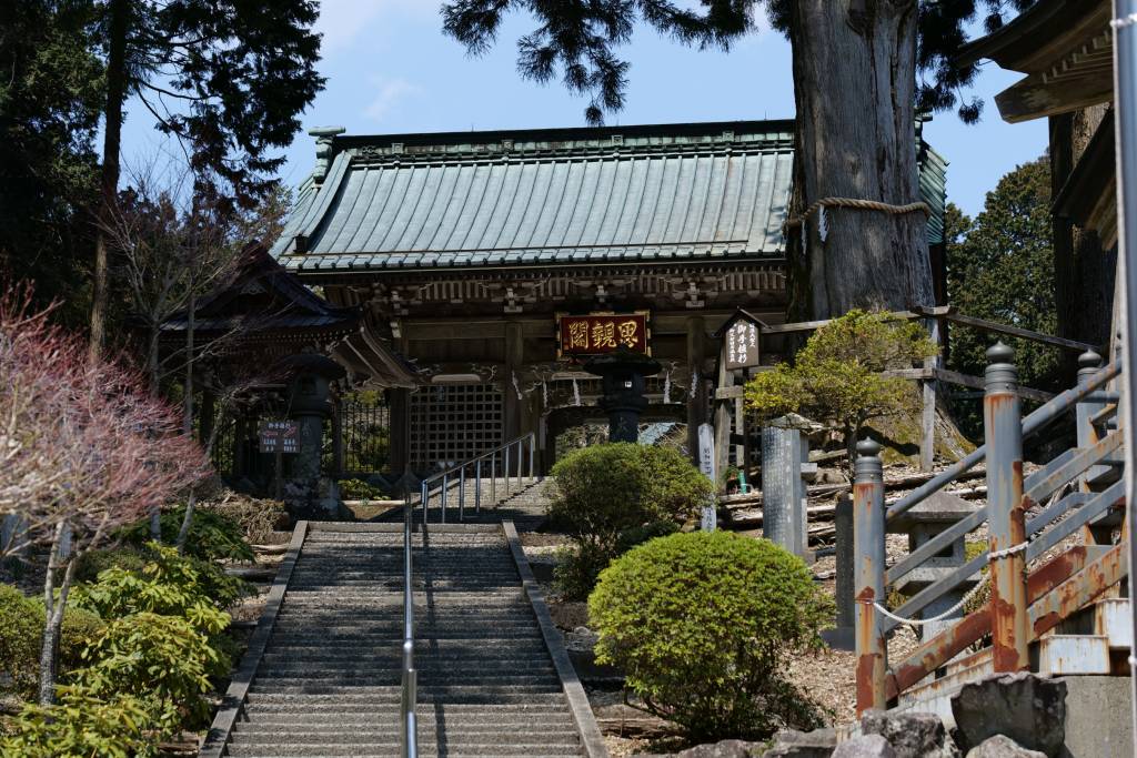 身延山奥之院思親閣｜日蓮宗 寺院ページ